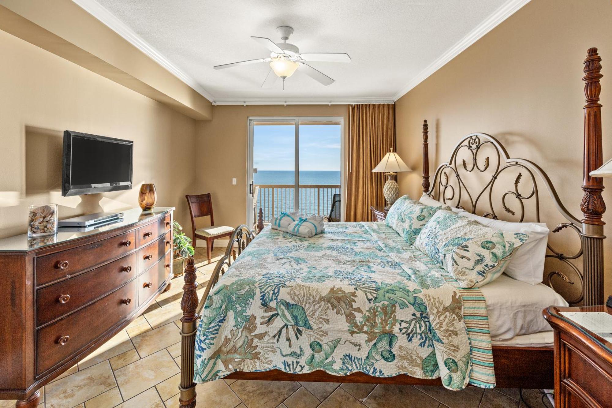 Gulf Front Master Bedroom! 2 Pools & Hot Tubs! Sleeps 8! Panama City Beach Exteriér fotografie
